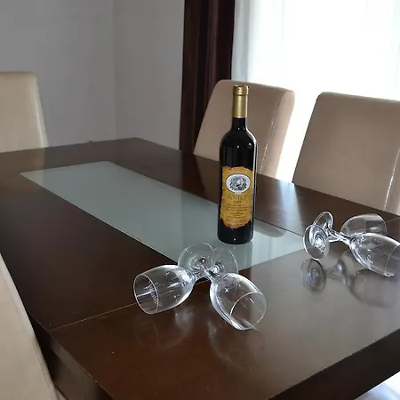 Апартаменты Danijela *